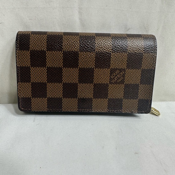 Louis Vuitton Handbags - Louis Vuitton Wallet